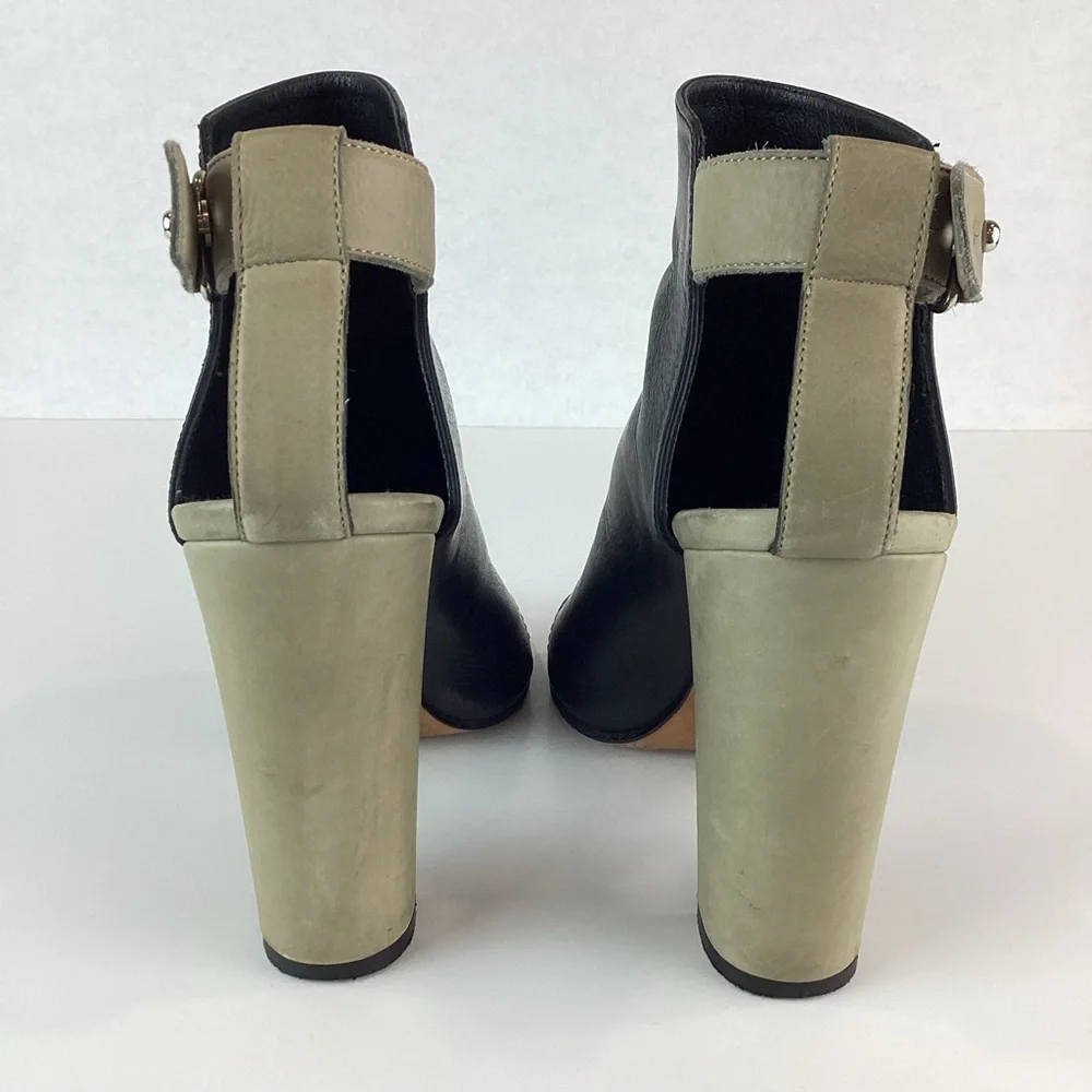 Vince Addison Peep Toe Black Leather Bootie | 8